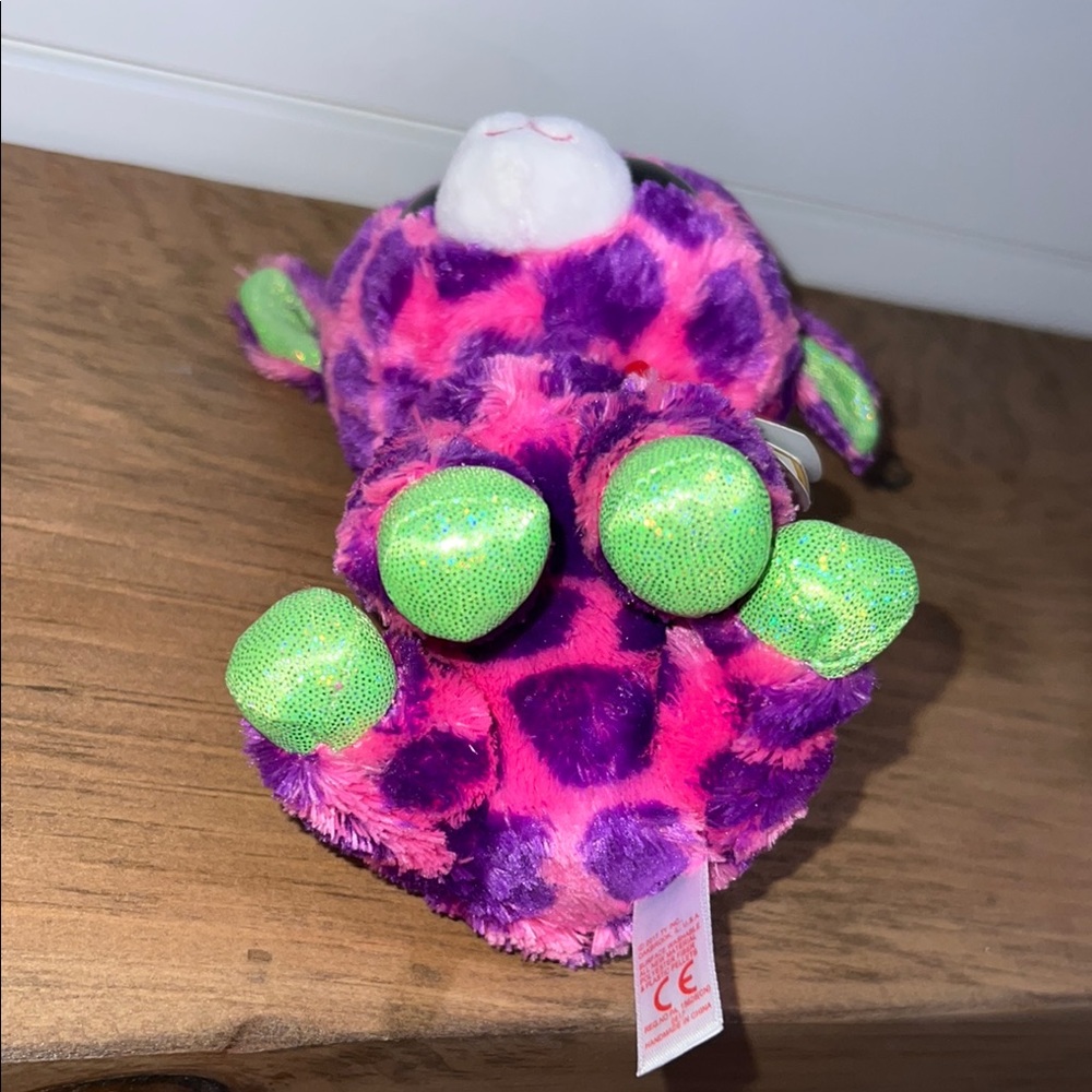 Ty Beanie Boos - Gilbert the Giraffe (Glitter Eyes) - Picture 9 of 10
